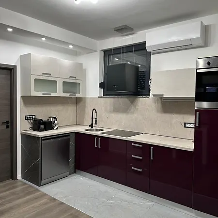 Vistamare Apartment
